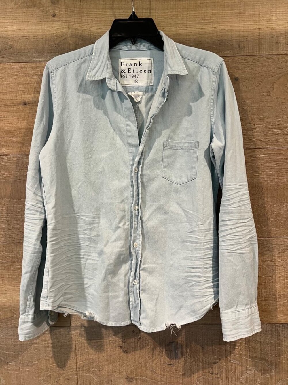 FRANK & EILEEN Barry Tailored Button Up Shirt Blue Wash SIZE M - Picture 5 of 11